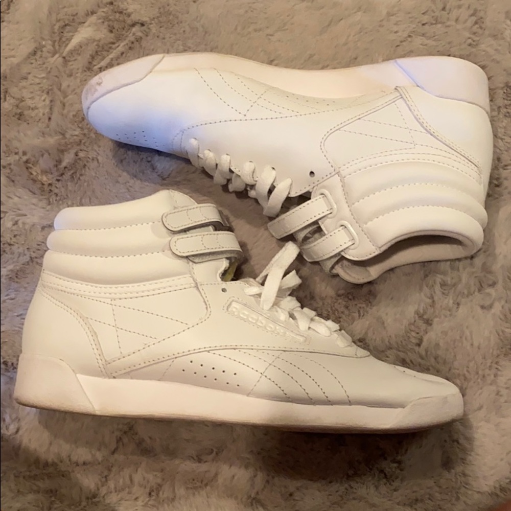 NEW high top Reebok’s